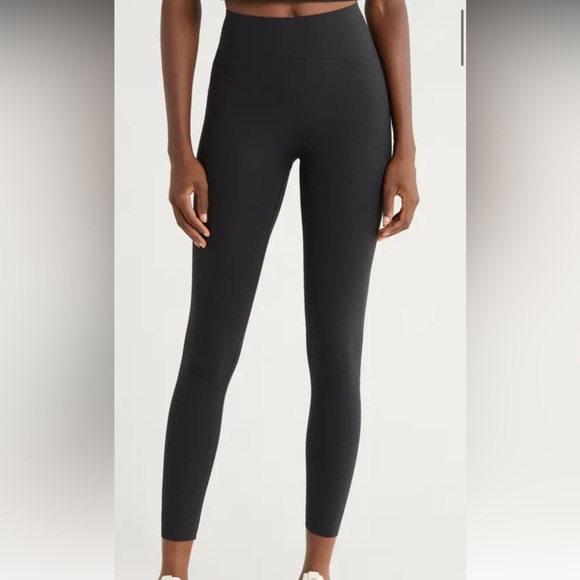 Spanx Women's Spanxshape Booty Boost Contour 7/8 Leggings Size M - Picture 1 of 12